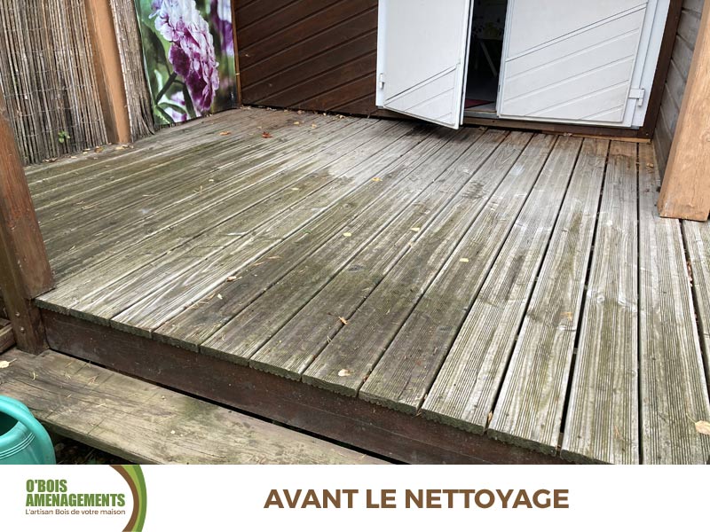 photo de terrasse en bois avant nettoyage professionnel